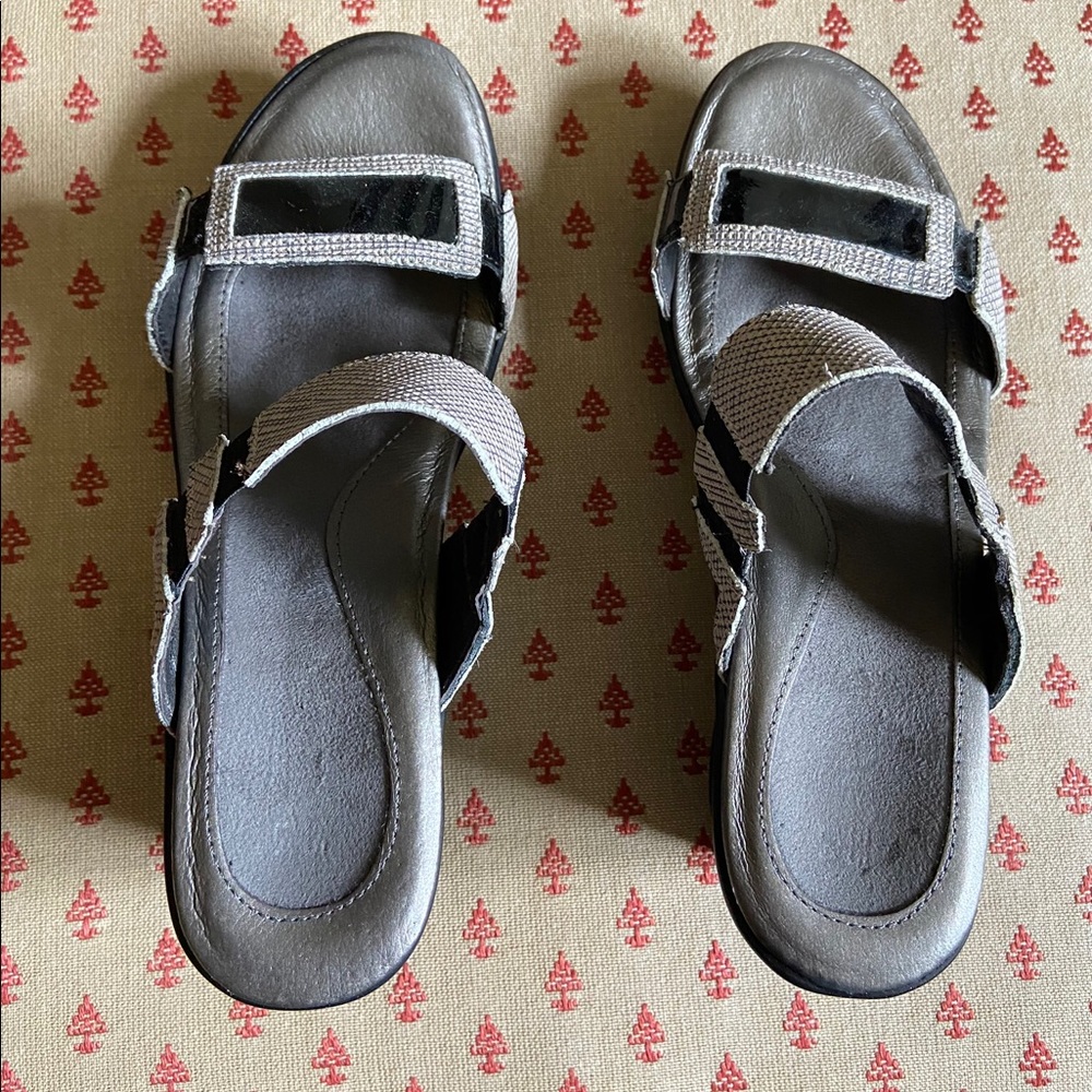 Naot Sandals